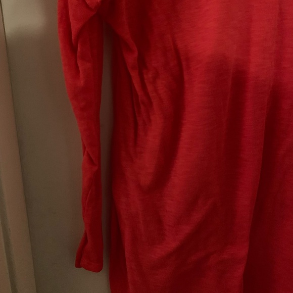 Old Navy WMS MATERNITY bright coral colored WMS TOP size Small - Picture 8 of 11